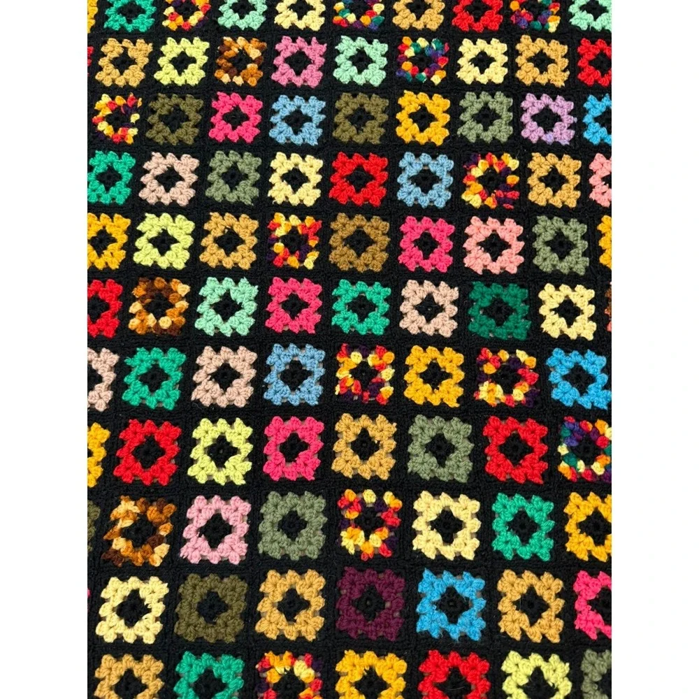 Vintage Handmade Granny‎ Square Crochet Afghan Thrown Blanket Bright Multi-color